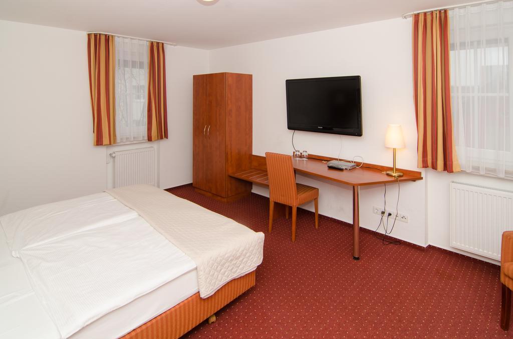 Hotel -Restaurant Taormina Birkenfeld  Eksteriør bilde